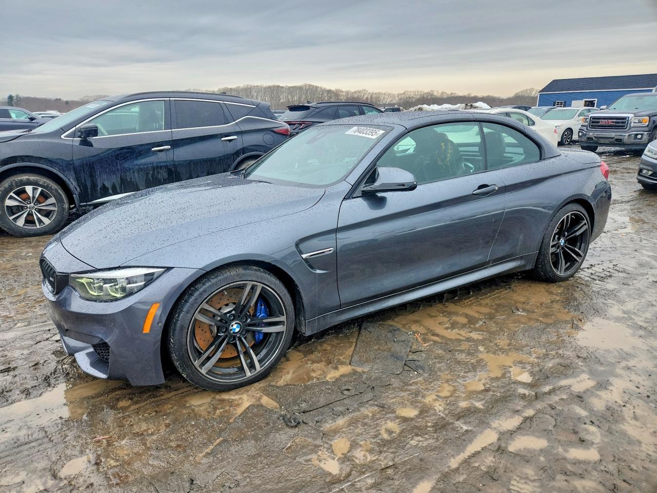 2018 BMW M4 - zdjęcie główne