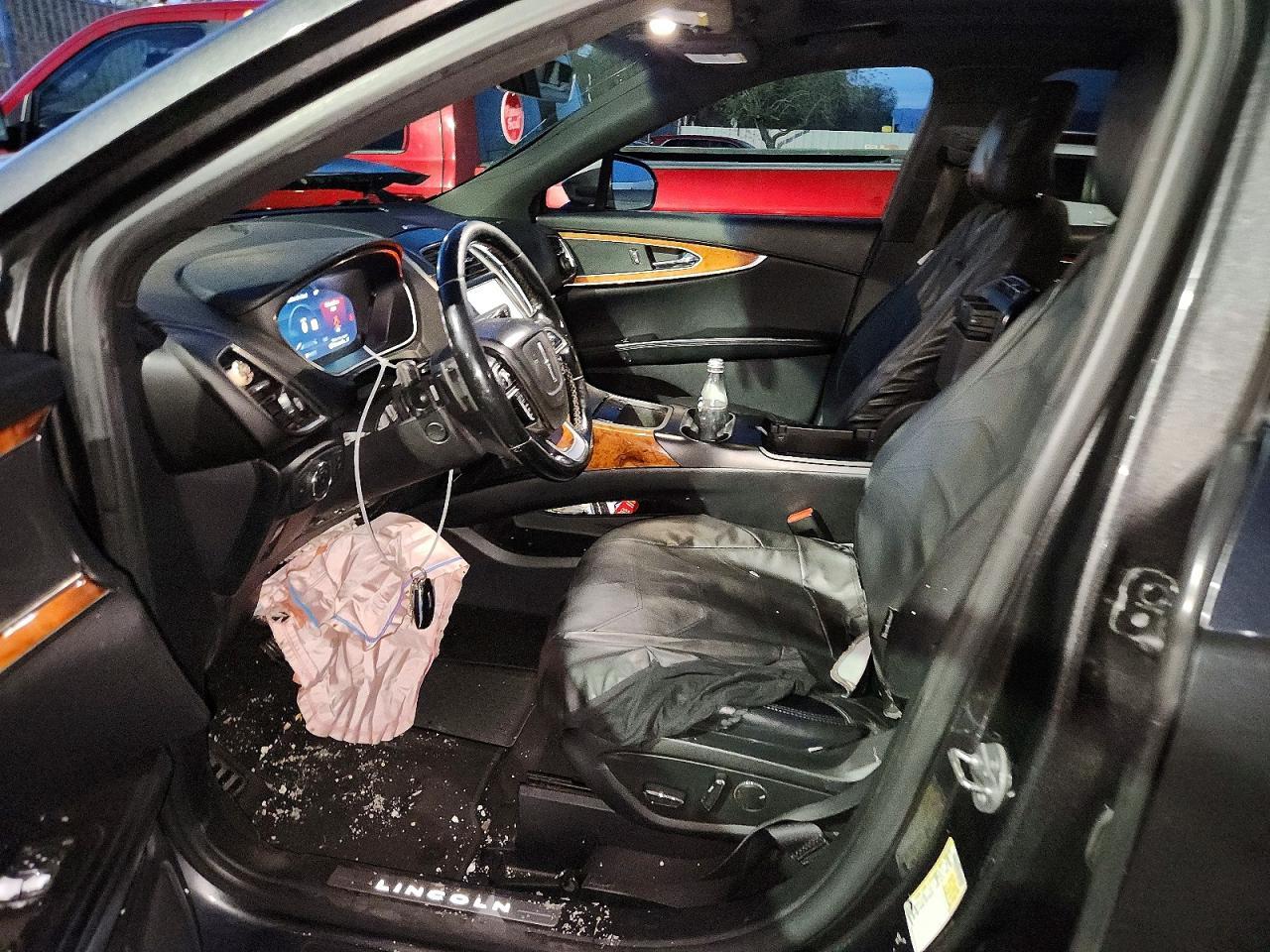 2019 Lincoln Nautilus Select - zdjęcie 7