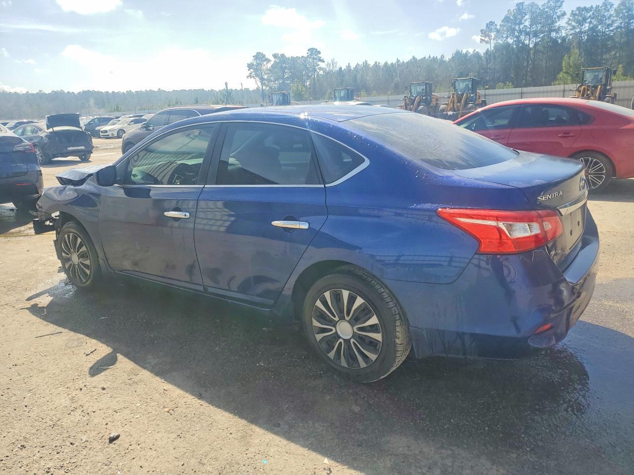 2018 Nissan Sentra S - zdjęcie 2