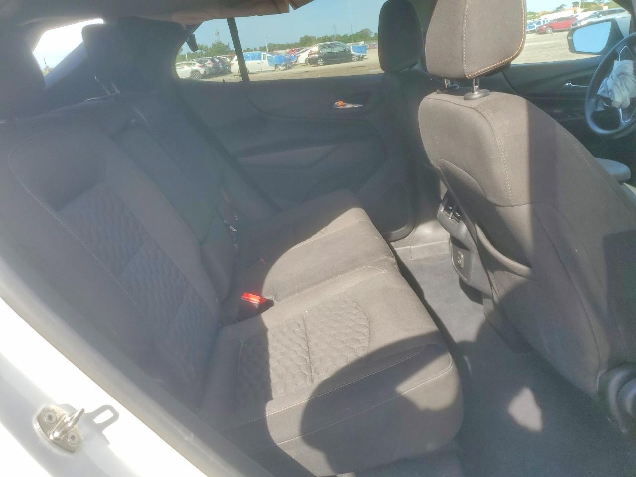2020 Chevrolet Equinox Lt - zdjęcie 11