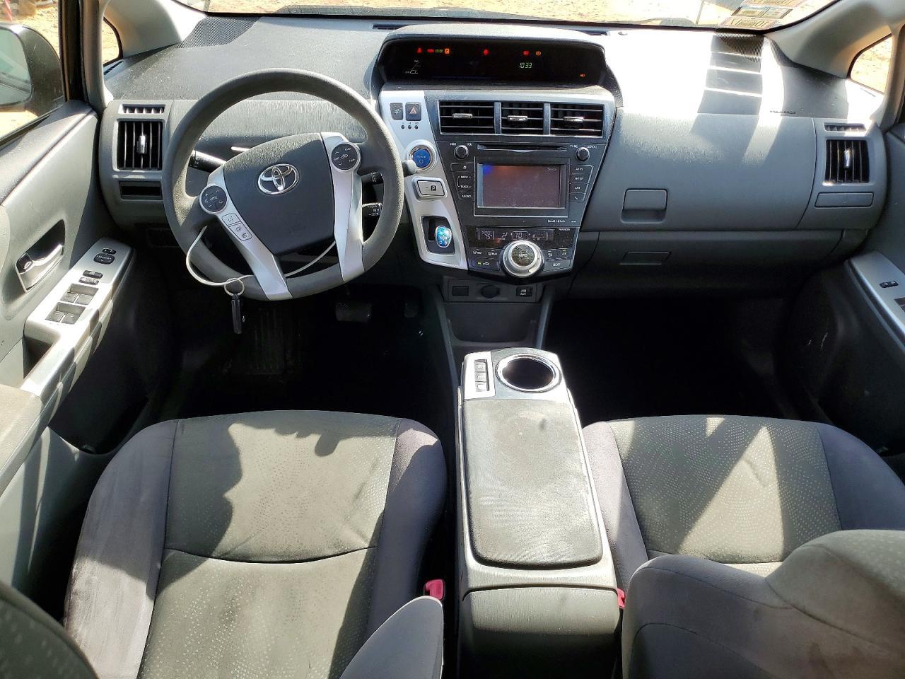 2013 Toyota Prius V Three - zdjęcie 8