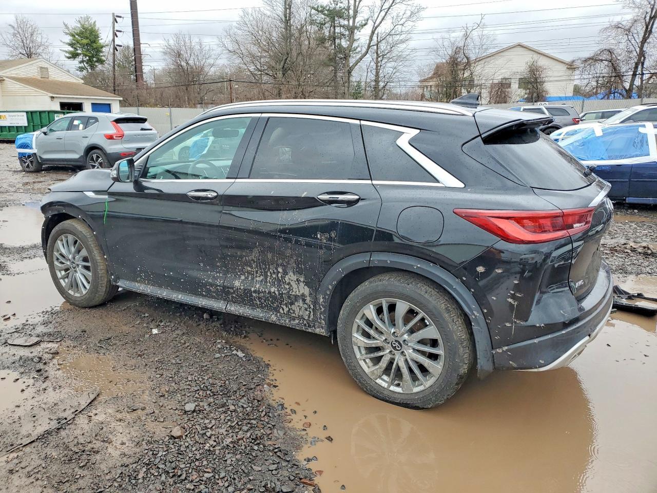 2023 Infiniti Qx50 Luxe - zdjęcie 2