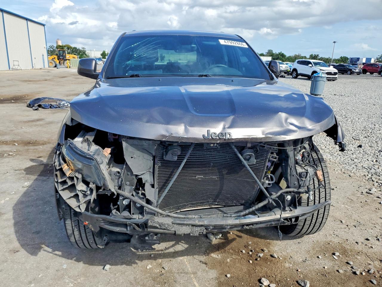 2017 Jeep Grand Cherokee Laredo - zdjęcie 5