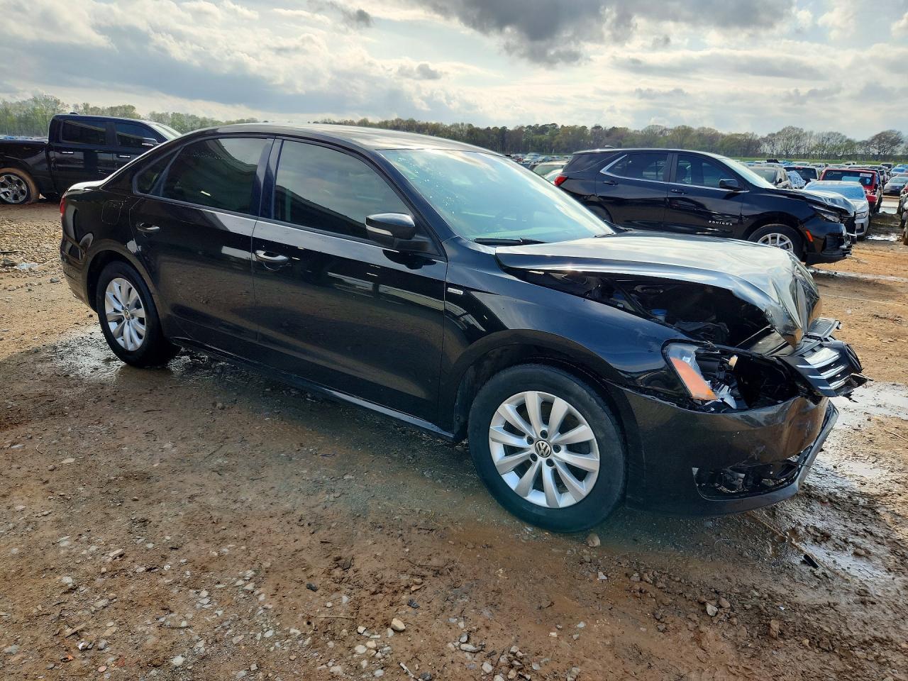 2015 Volkswagen Passat S - zdjęcie 4