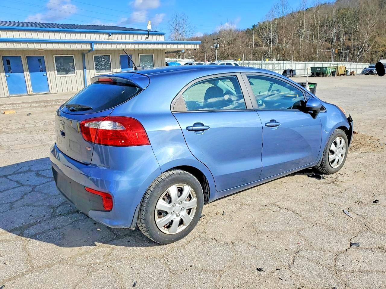 2016 Kia Rio 5-Door Lx - zdjęcie 3
