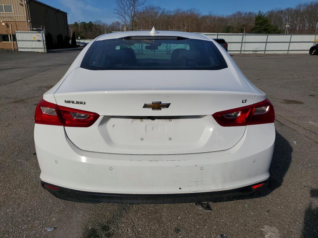 2024 Chevrolet Malibu Lt - zdjęcie 6