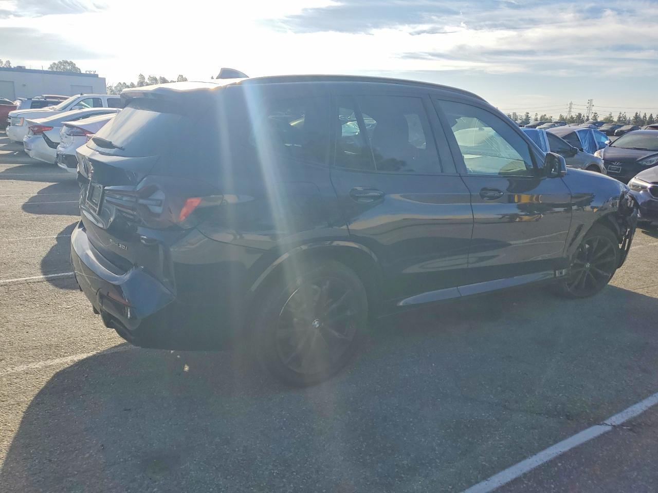 2024 BMW X3 M - zdjęcie 3