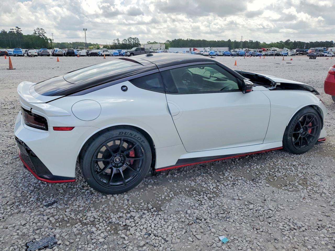 2024 Nissan Z Nismo - zdjęcie 3