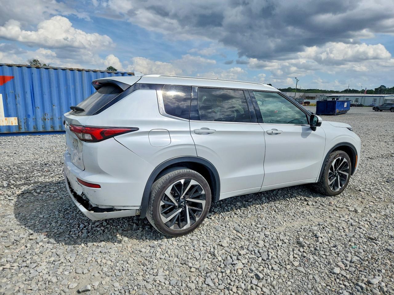 2024 Mitsubishi Outlander Sel - zdjęcie 3