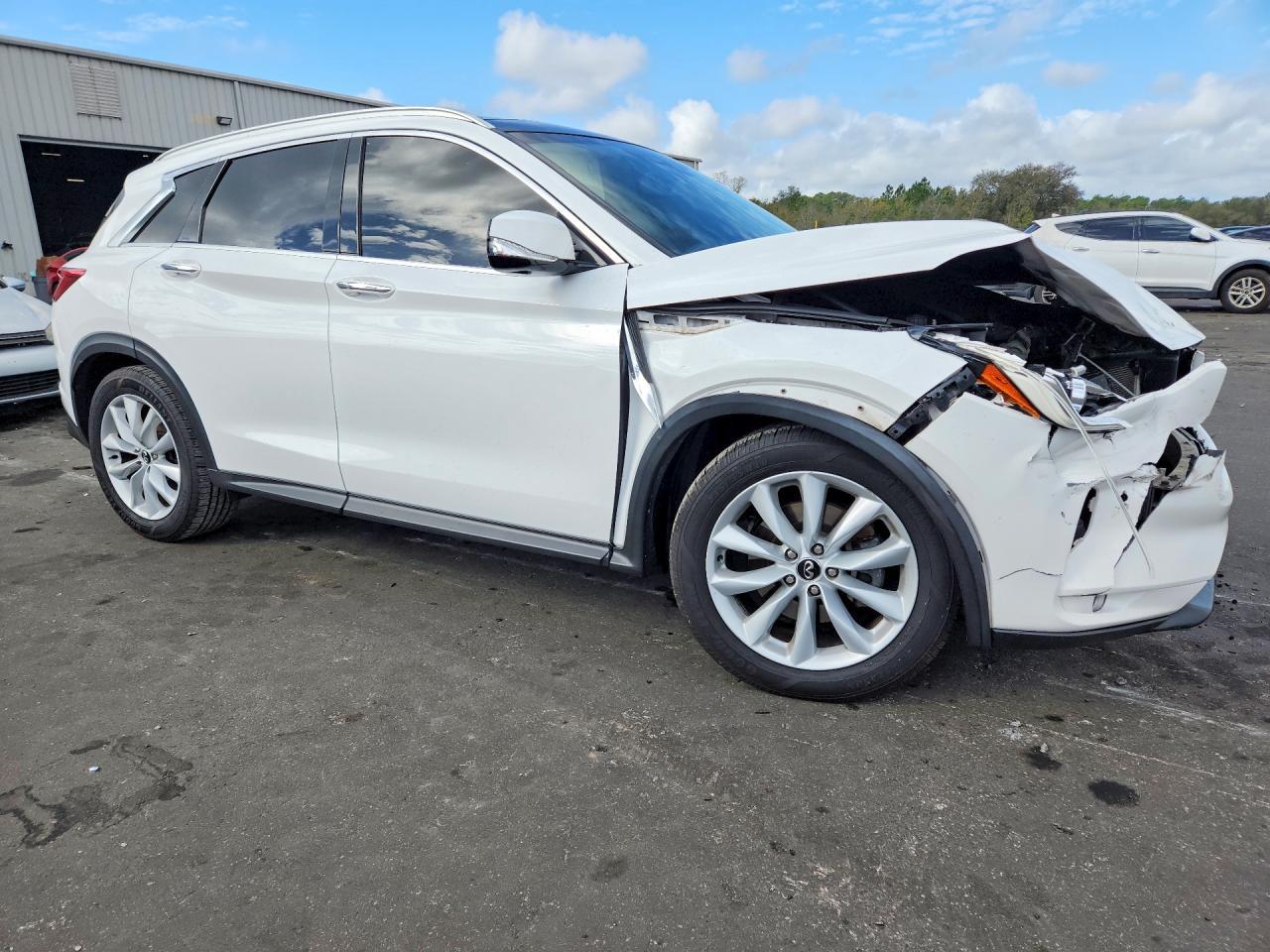 2019 Infiniti Qx50 Essential - zdjęcie 4