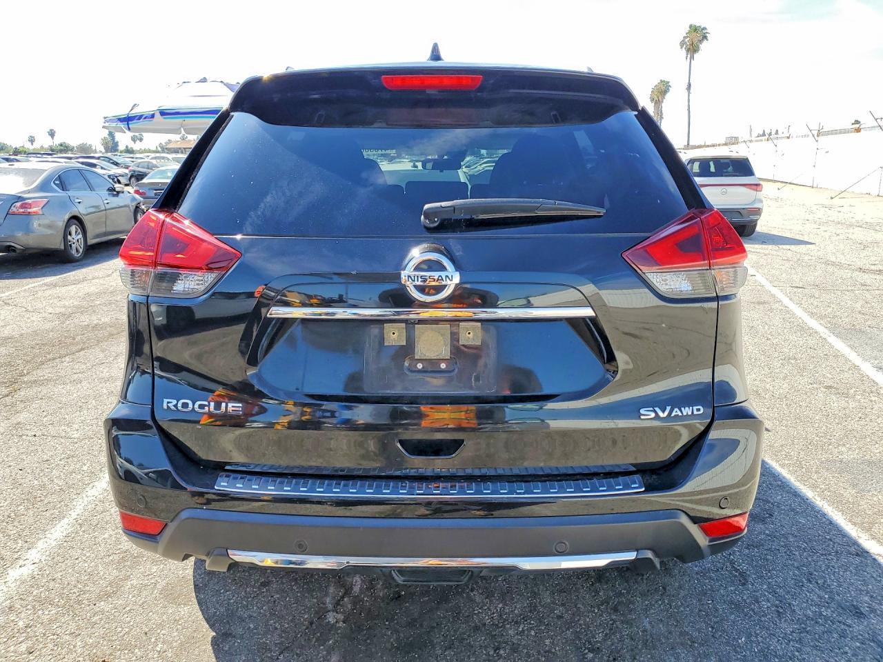 2020 Nissan Rogue Sv - zdjęcie 6