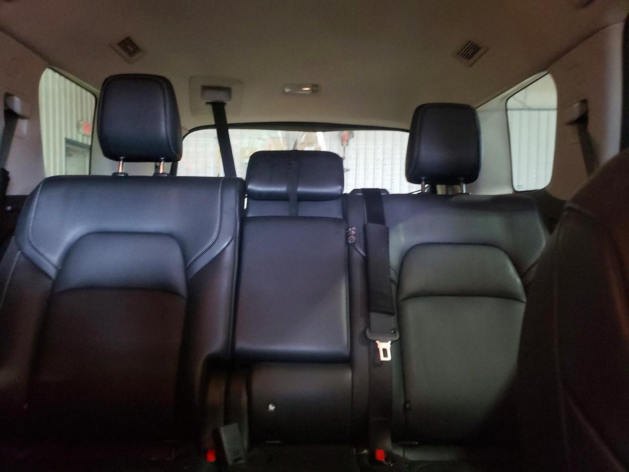 2022 Nissan Pathfinder Sl - zdjęcie 10