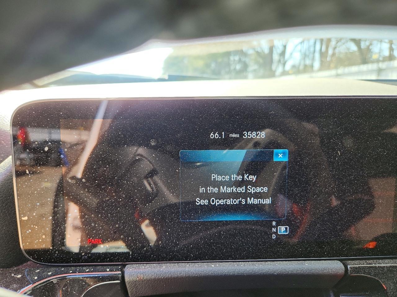 2023 Mercedes-Benz Gla 250 4Matic - zdjęcie 9