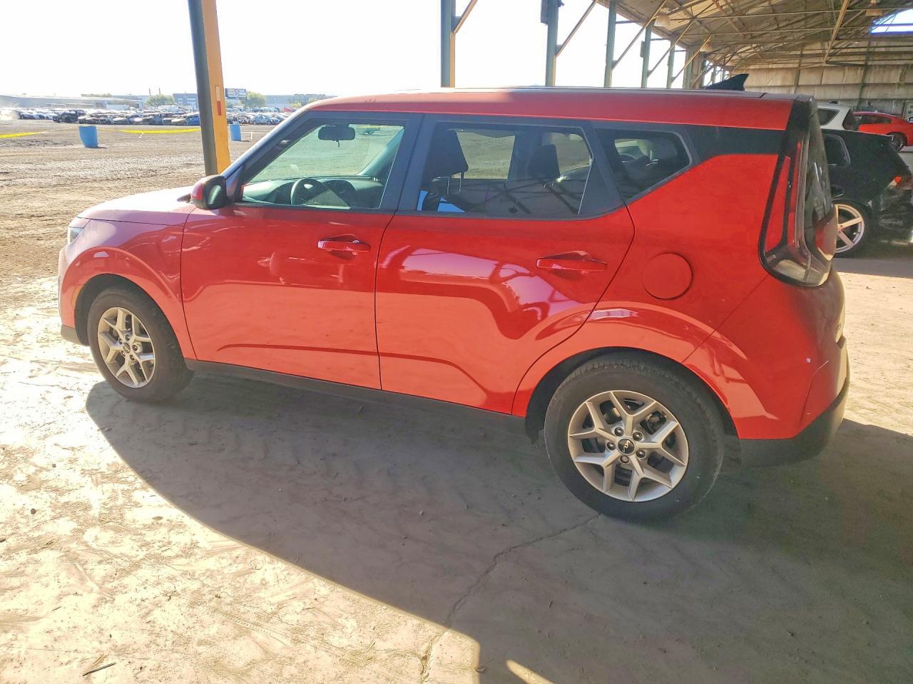 2023 Kia Soul Lx - zdjęcie 2