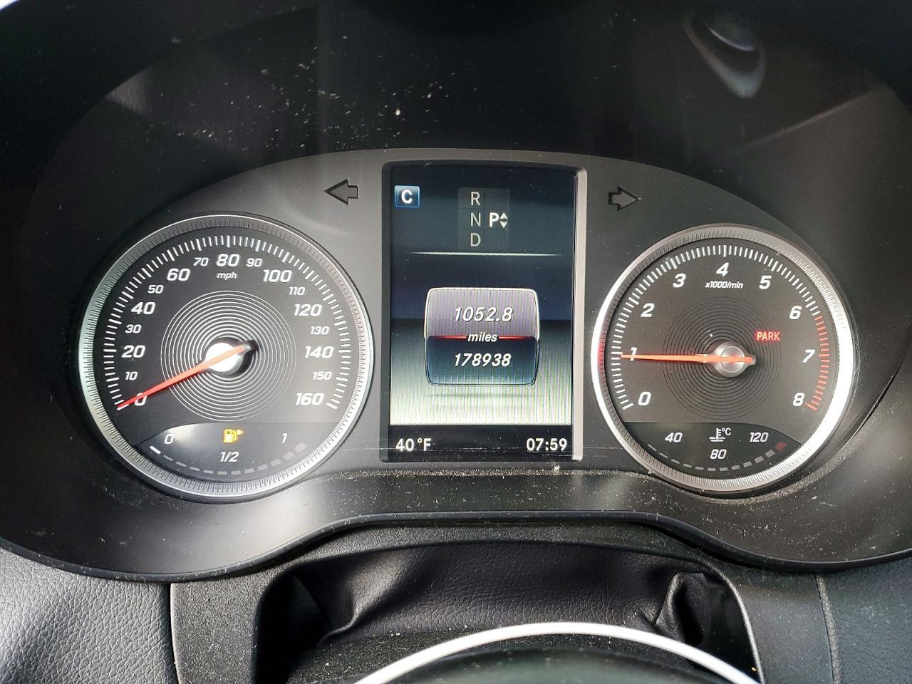 2017 Mercedes-Benz C 300 4Matic - zdjęcie 9