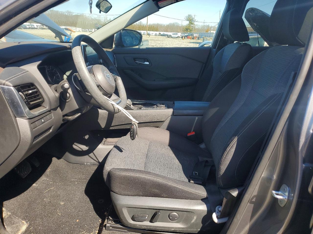 2021 Nissan Rogue Sv - zdjęcie 7