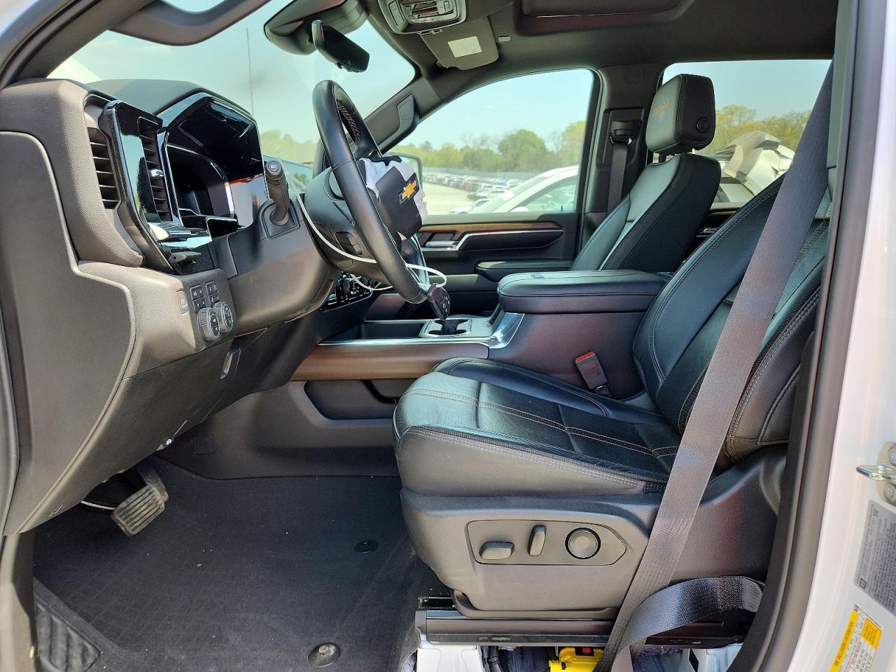 2024 Chevrolet Silverado K2500 High Country - zdjęcie 7