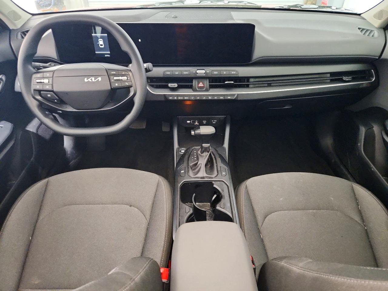 2025 Kia K4 Lxs - zdjęcie 8