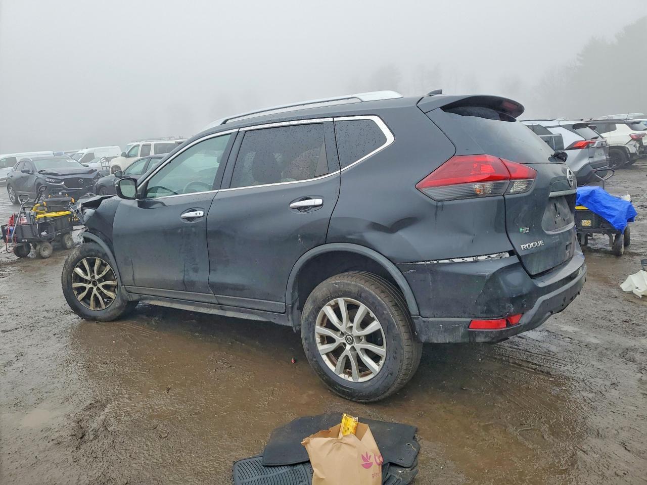2019 Nissan Rogue Sv - zdjęcie 2