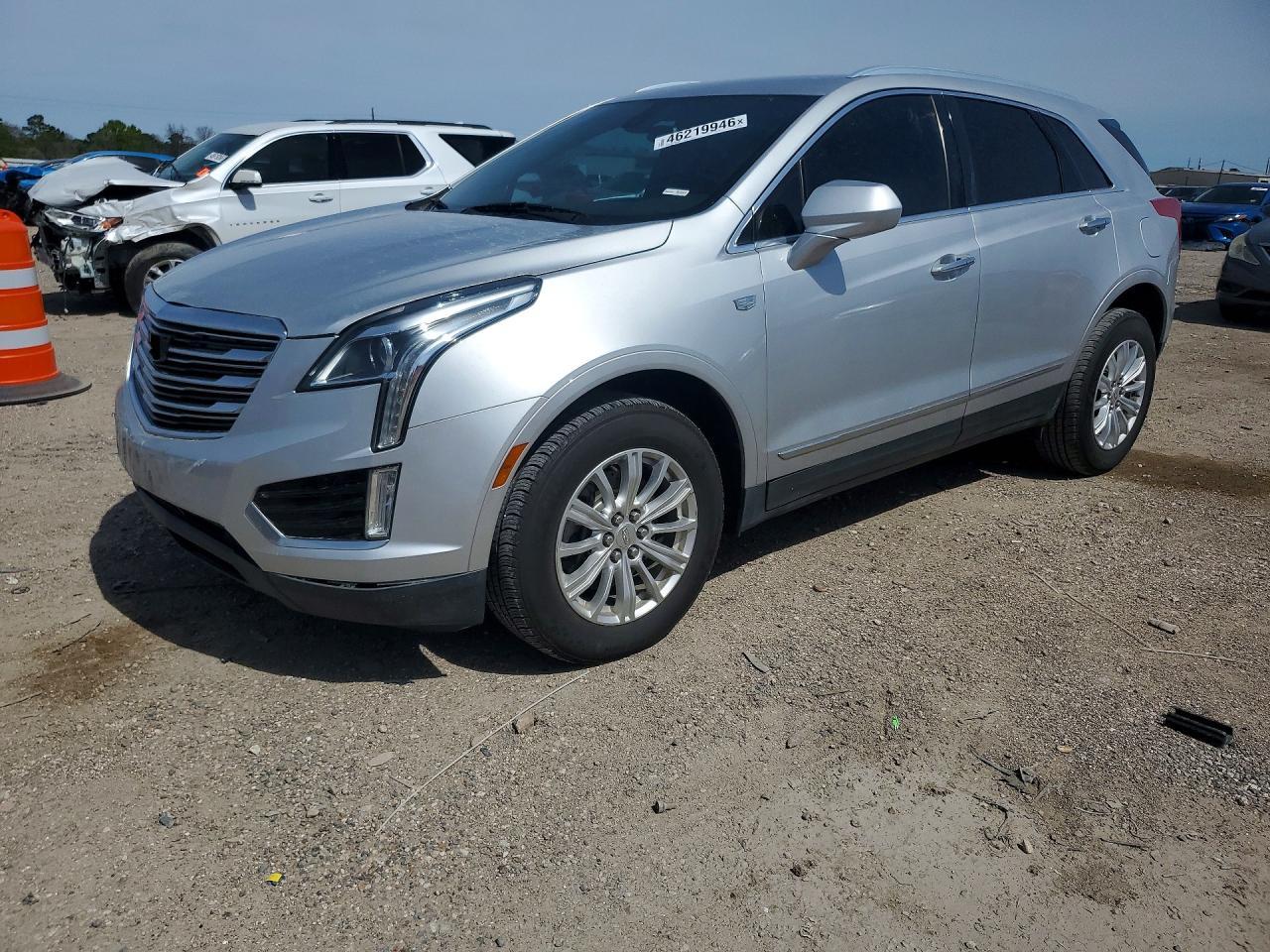 2017 Cadillac Xt5 - zdjęcie główne