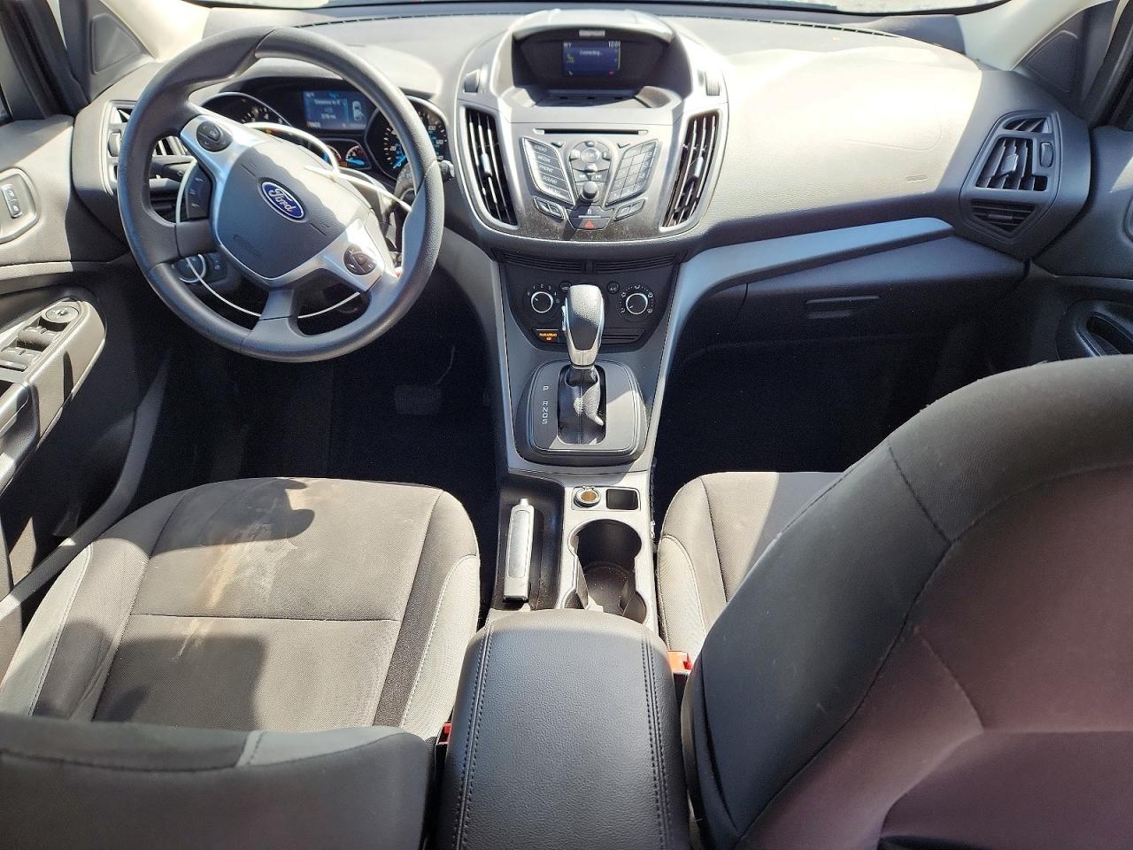 2015 Ford Escape S - zdjęcie 8