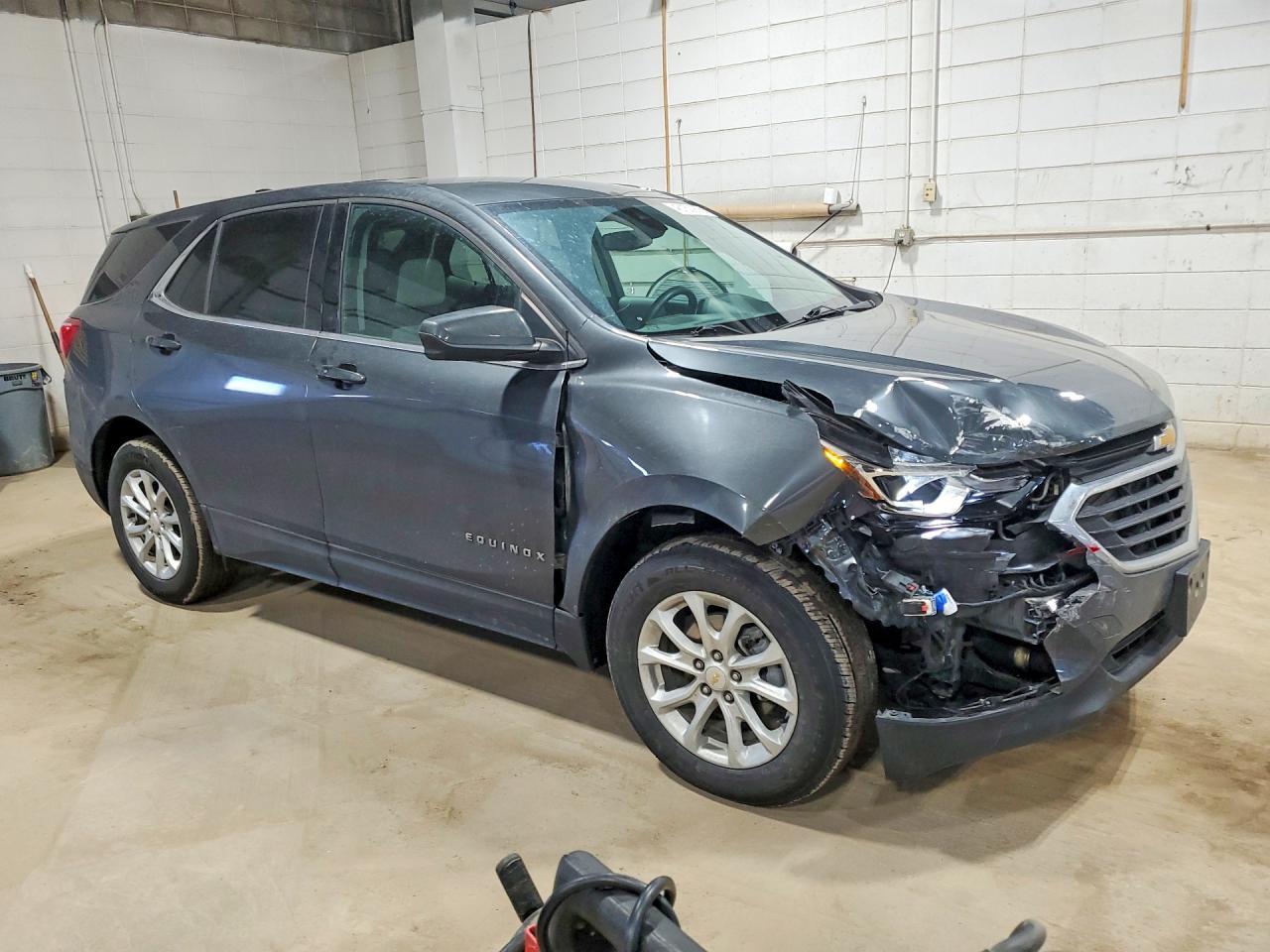 2020 Chevrolet Equinox Lt - zdjęcie 4