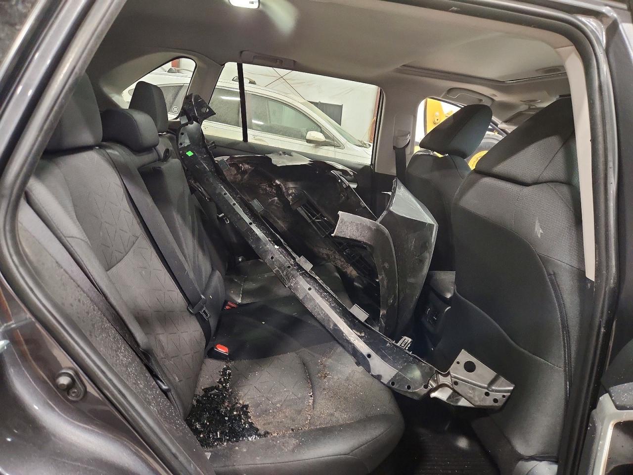 2024 Toyota Rava 4 - zdjęcie 11