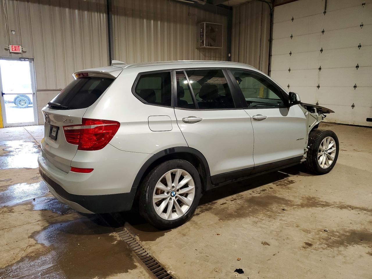 2017 BMW X3 xDrive28I - zdjęcie 3