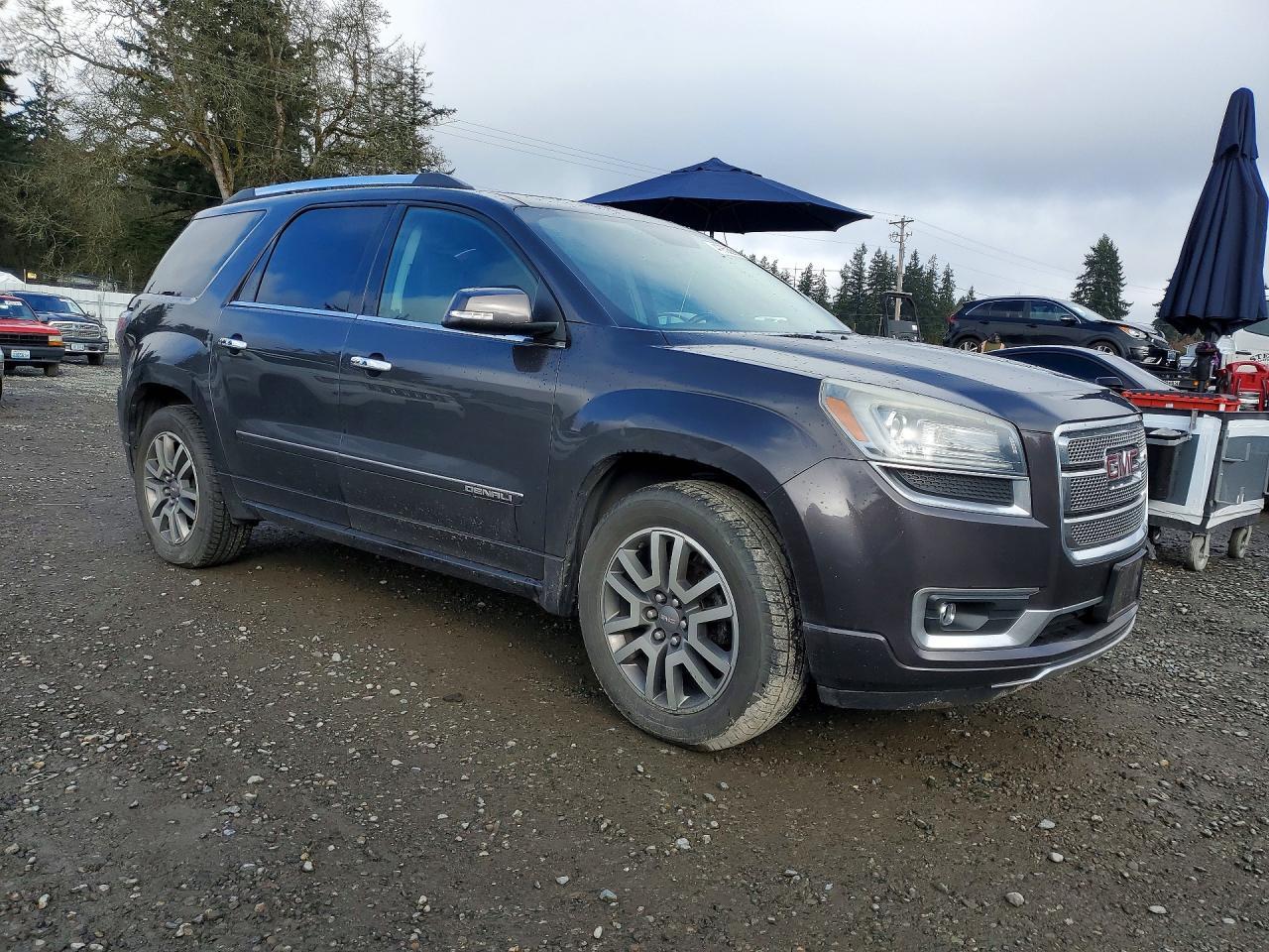 2013 GMC Acadia Denali - zdjęcie 4