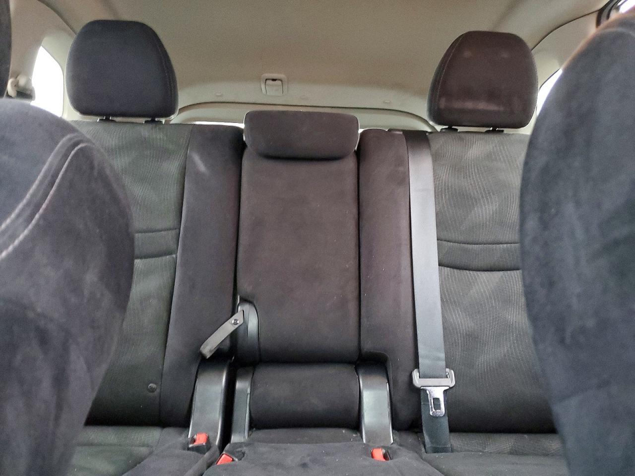 2014 Nissan Rogue S - zdjęcie 10