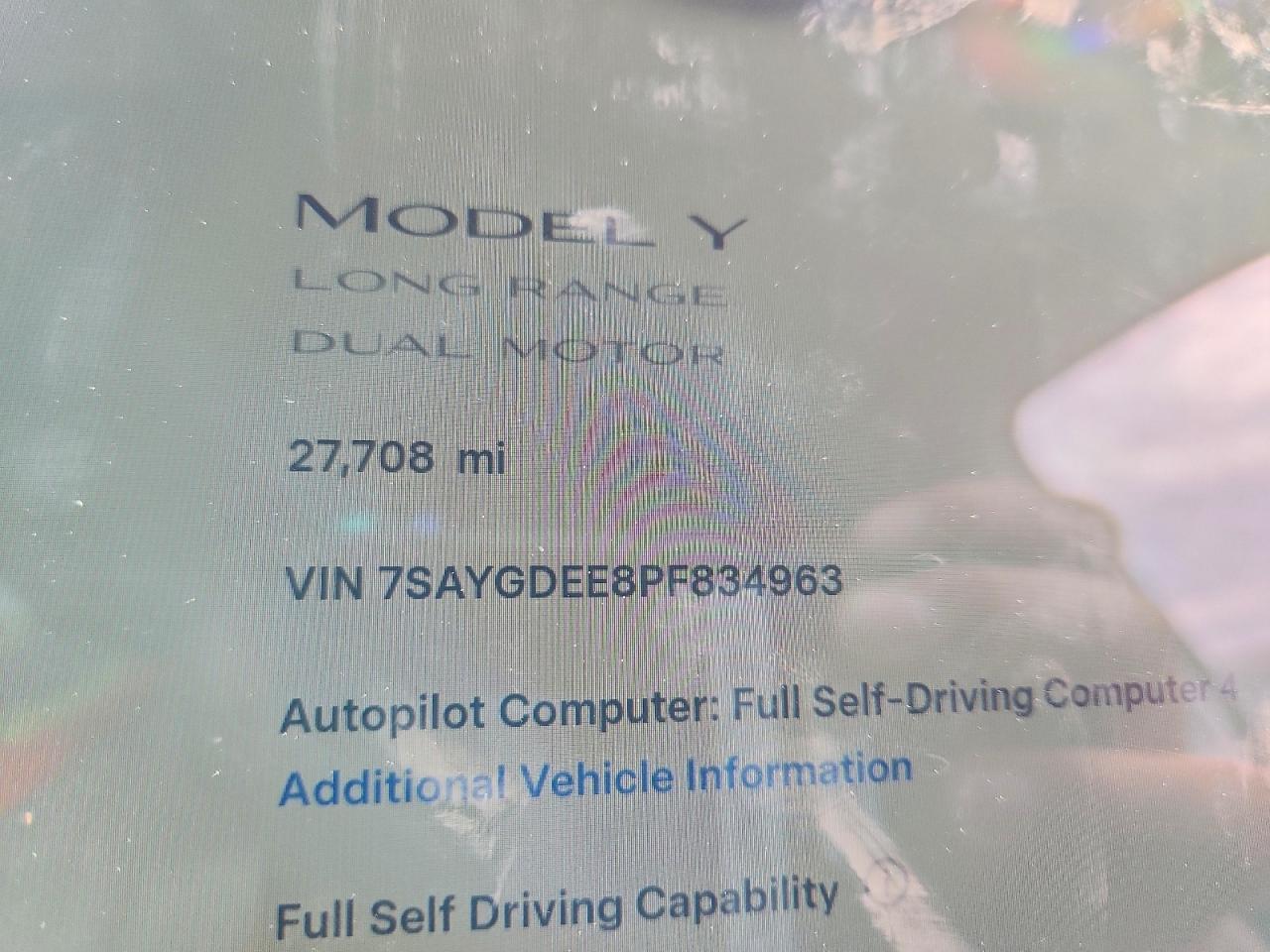 2023 Tesla Model Y - zdjęcie 9