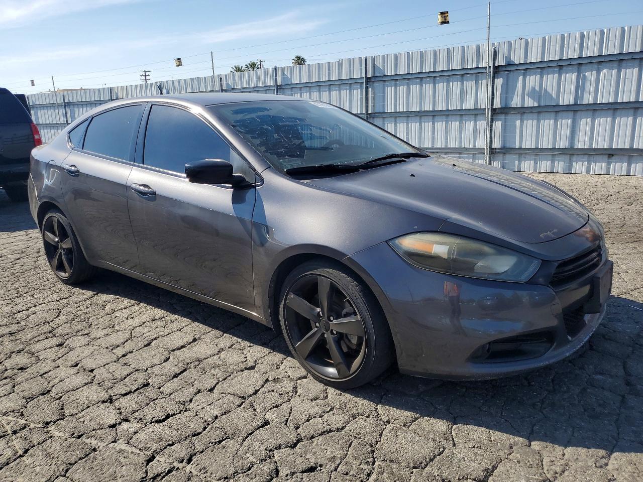 2015 Dodge Dart Sxt - zdjęcie 4