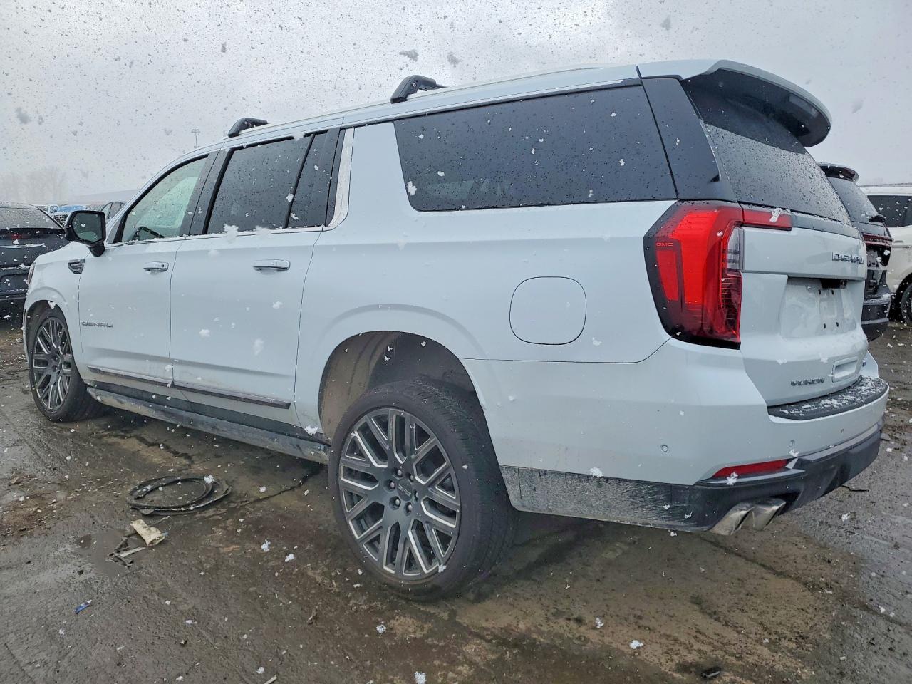 2026 GMC Yukon Xl Denali Ultimate - zdjęcie 2