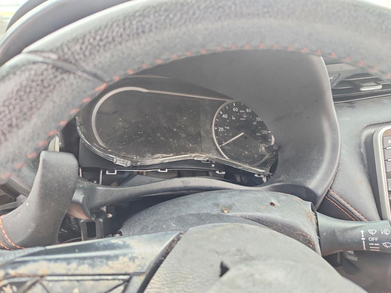 2019 Nissan Kicks Sr - zdjęcie 9