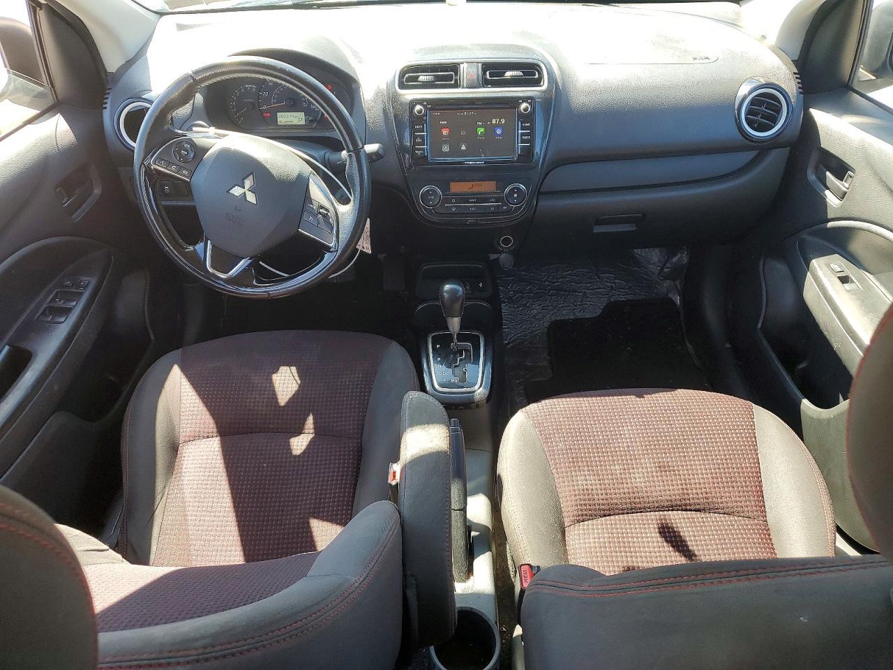 2020 Mitsubishi Mirage - zdjęcie 8