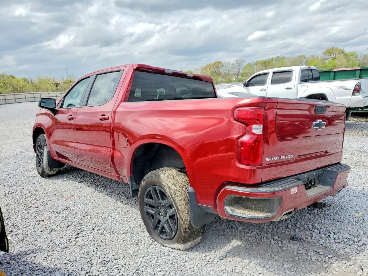 2025 Chevrolet Silverado K1500 Rst - zdjęcie 2