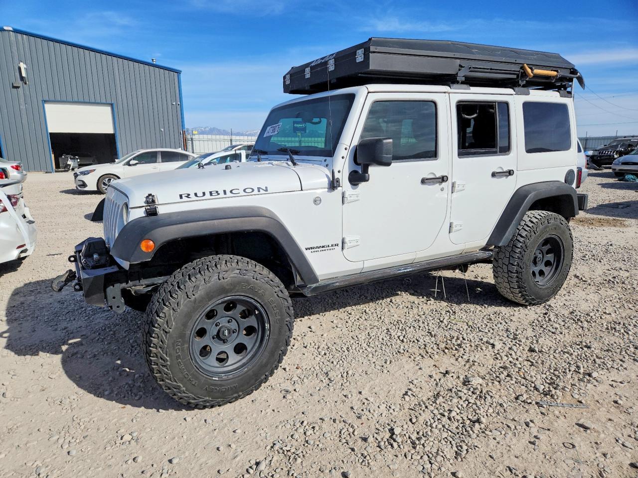 2016 Jeep Wrangler Unlimited Rubicon - zdjęcie główne