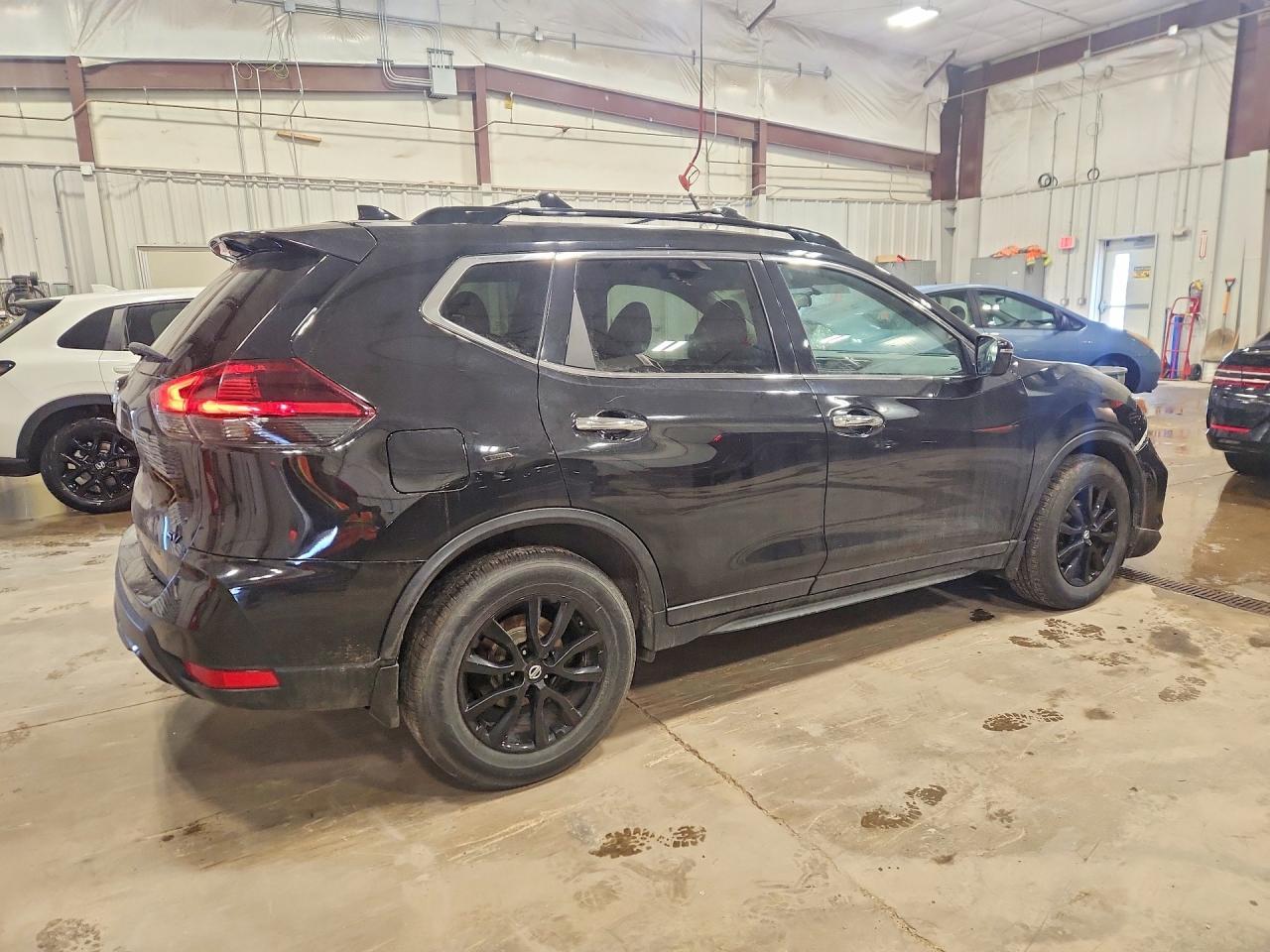 2018 Nissan Rogue Sv - zdjęcie 3