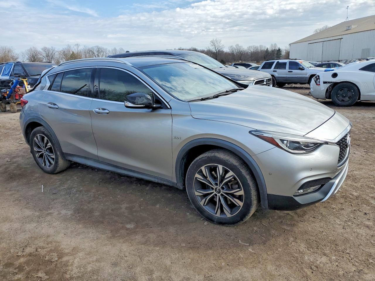 2018 Infiniti Qx30 Premium - zdjęcie 4