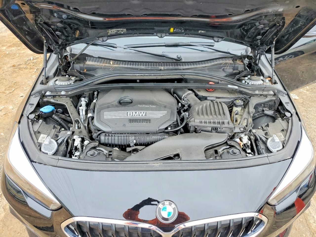 2023 BMW 228Xi - zdjęcie 11