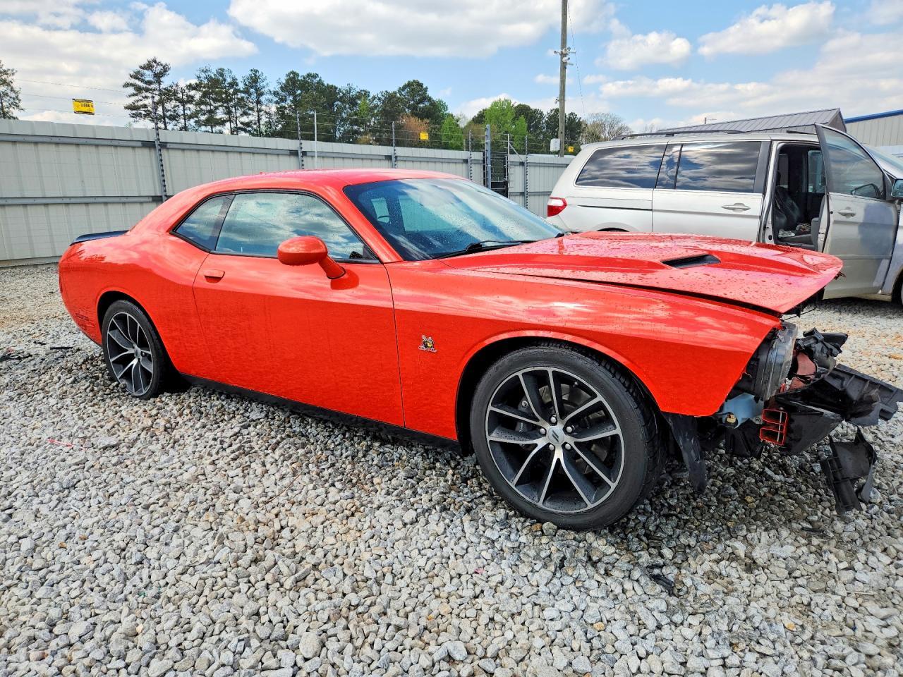 2018 Dodge Challenger R - zdjęcie 4