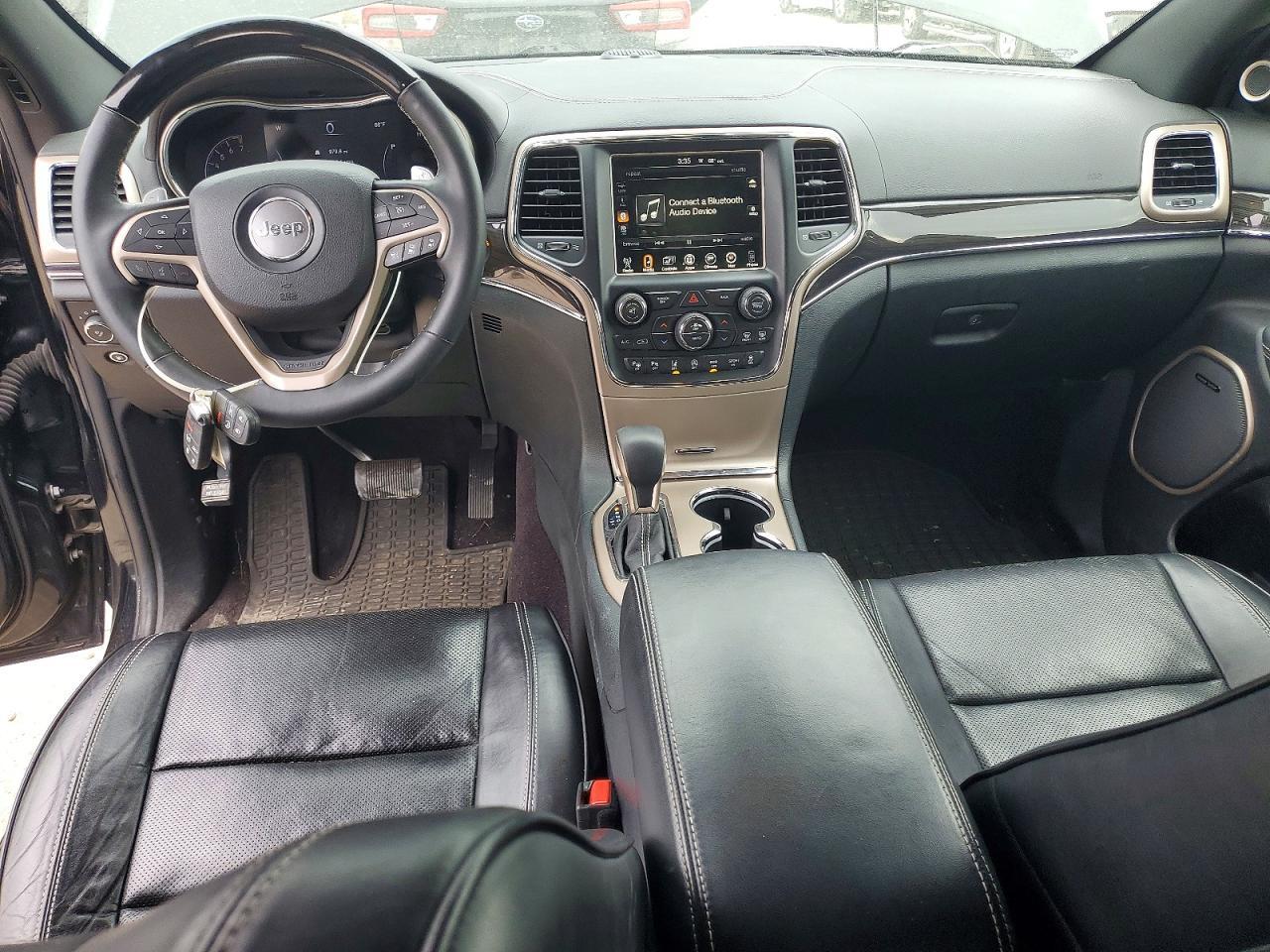 2017 Jeep Grand Cherokee Overland - zdjęcie 8