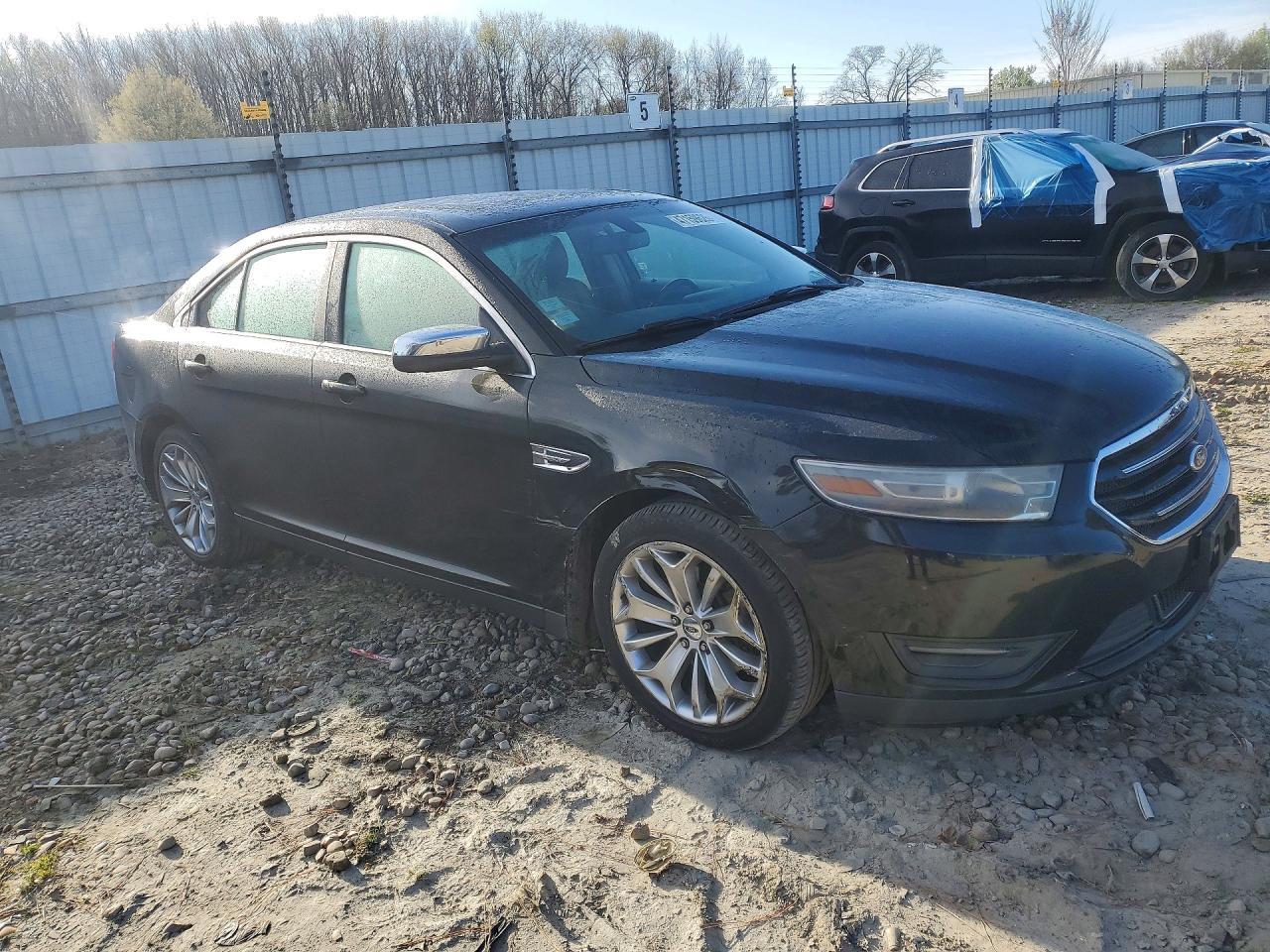 2013 Ford Taurus Limited - zdjęcie 4