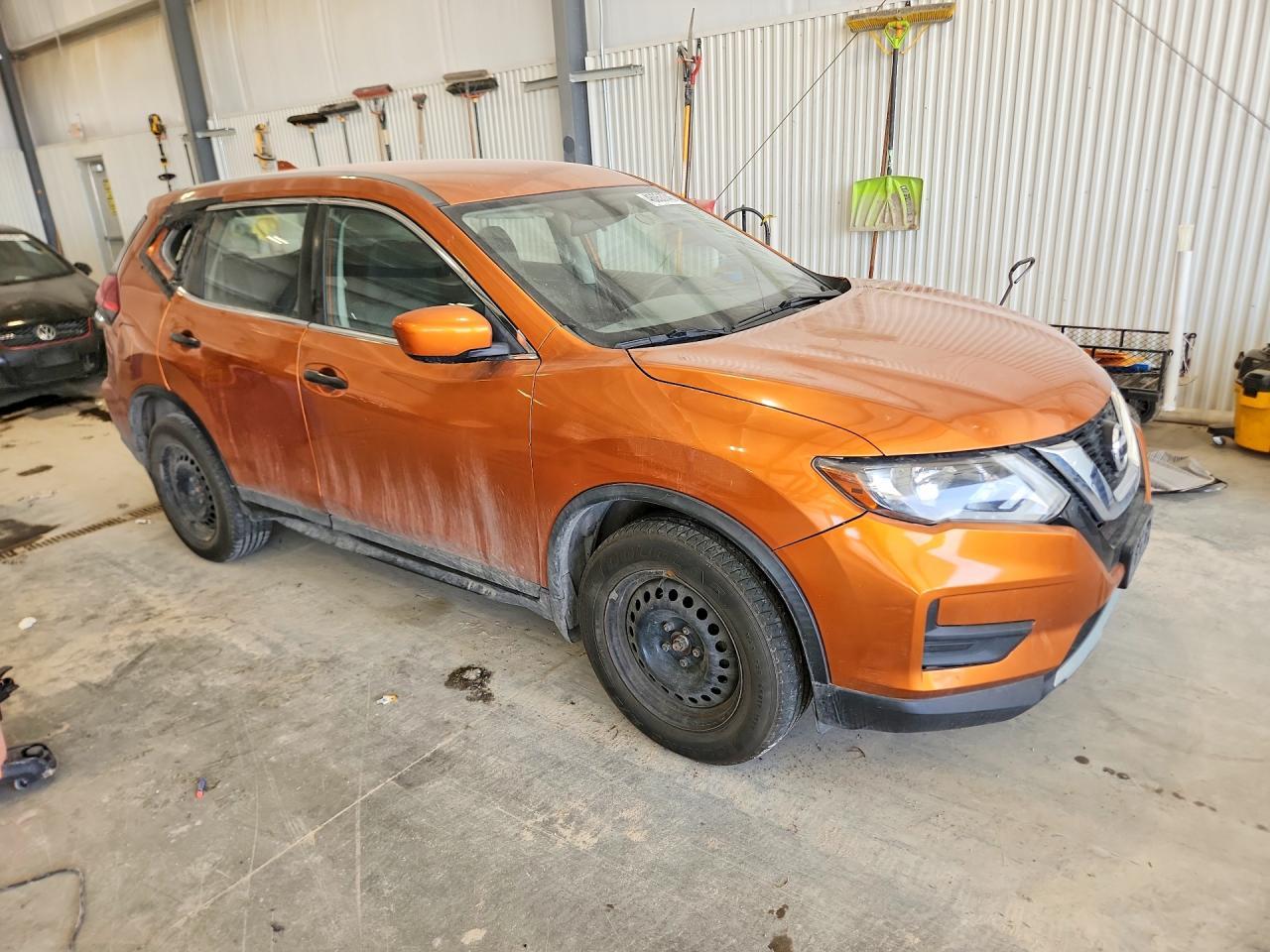 2017 Nissan Rogue S - zdjęcie 4