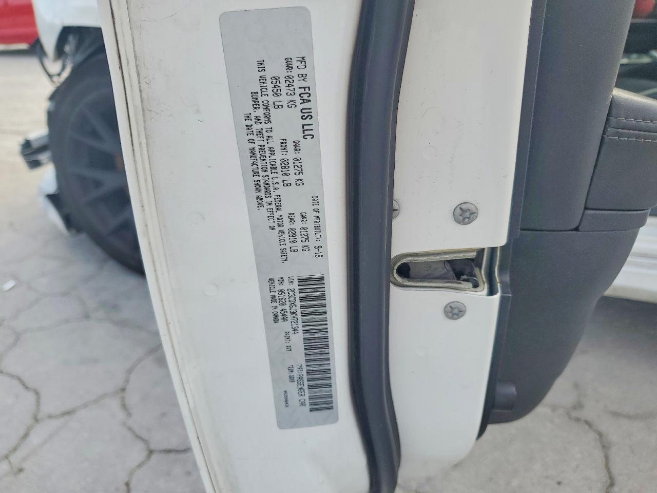 2019 Dodge Charger Scat Pack - zdjęcie 12