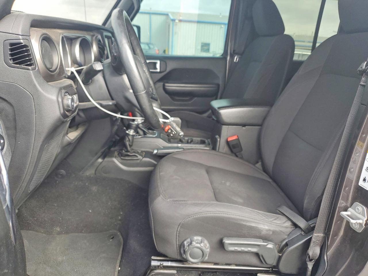2018 Jeep Wrangler Unlimited Sport - zdjęcie 7