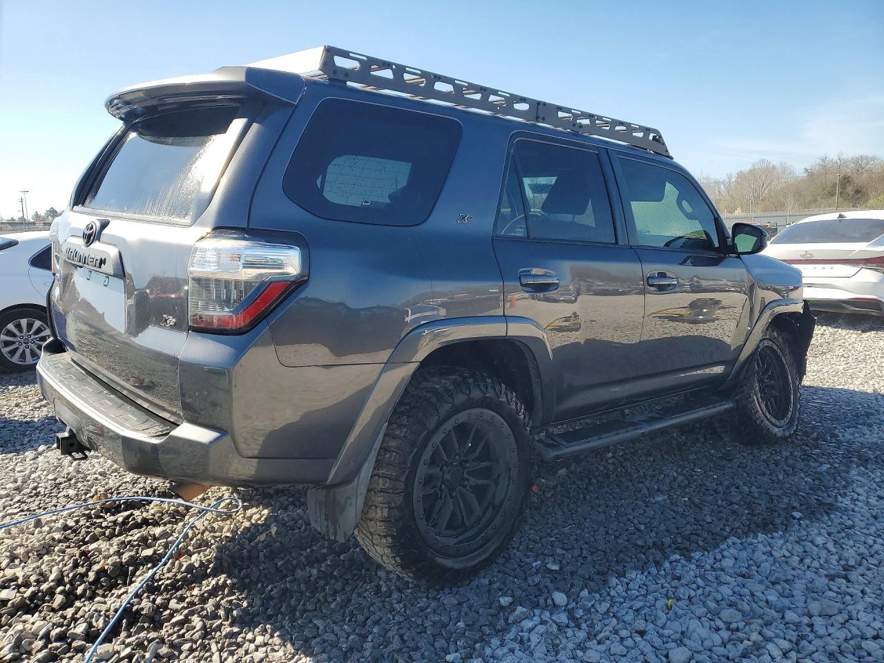 Toyota 4Runner - zdjęcie 3