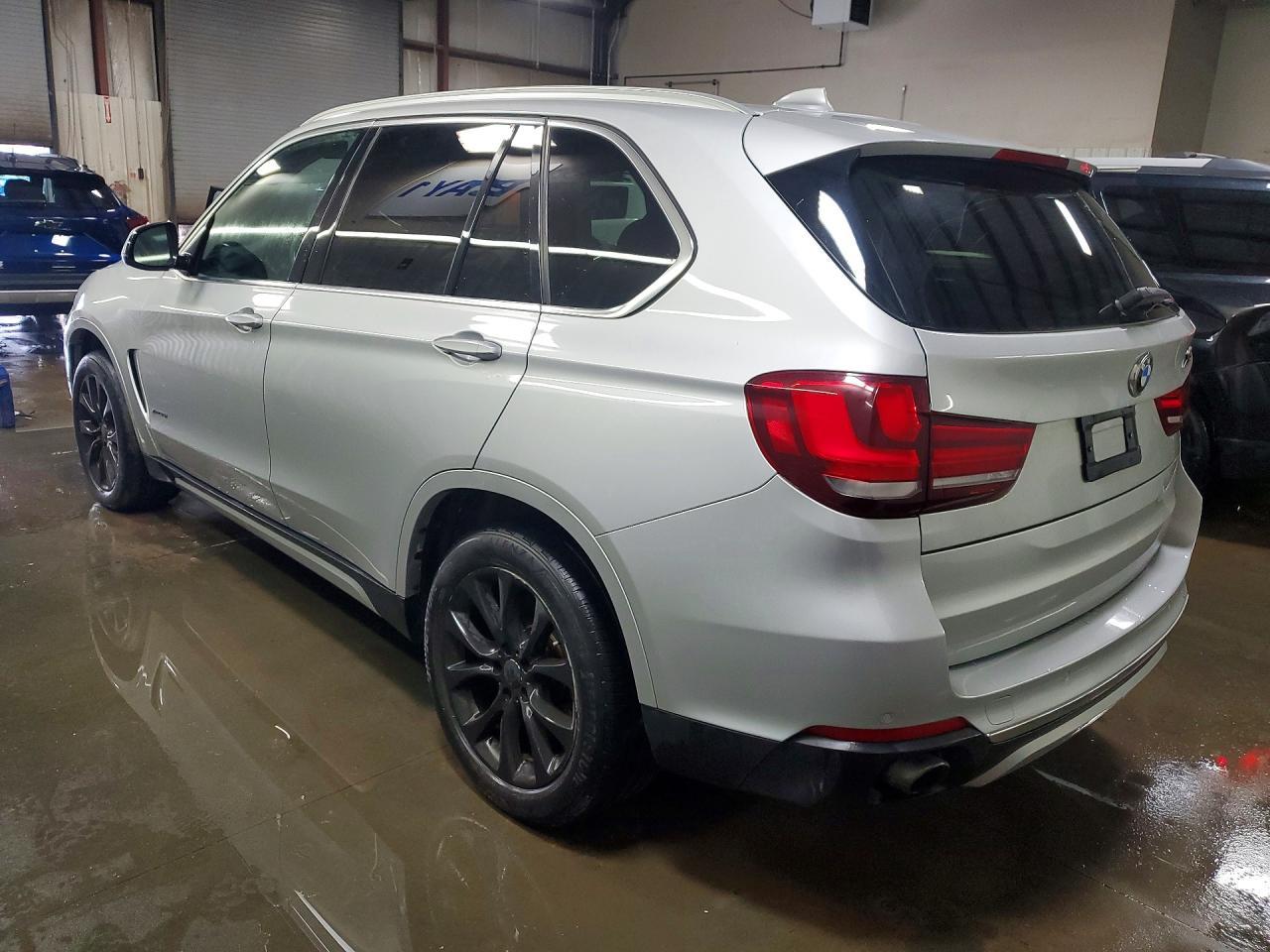 2015 BMW X5 xDrive35I - zdjęcie 2