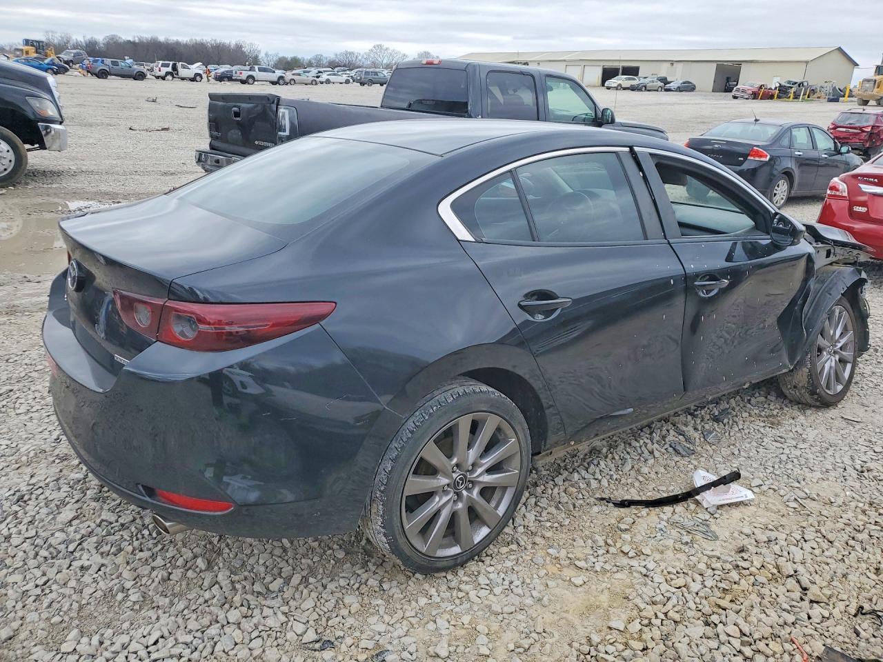 2020 Mazda 3 Select - zdjęcie 3