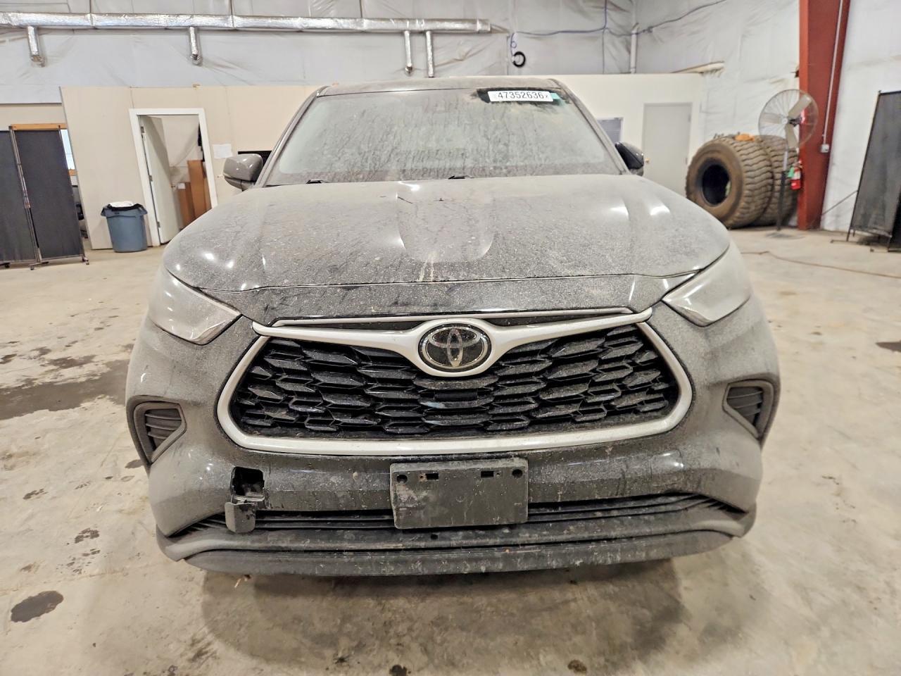 2021 Toyota Highlander L - zdjęcie 5